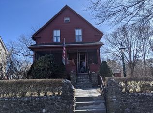 61 Trowbridge Circuit, Worcester, MA 01603