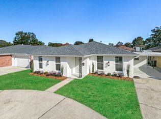137 Sedgefield Dr, Harahan, LA 70123
