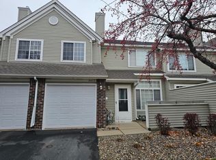 8853 Branson Dr #28, Inver Grove Heights, MN 55076