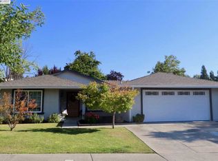 878 Sylvaner Dr, Pleasanton, CA 94566