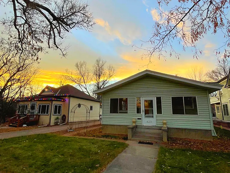 Welcome to 623 Pratt St!