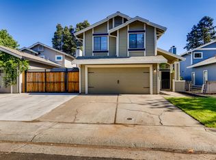 7025 Plume Way, Elk Grove, CA 95758