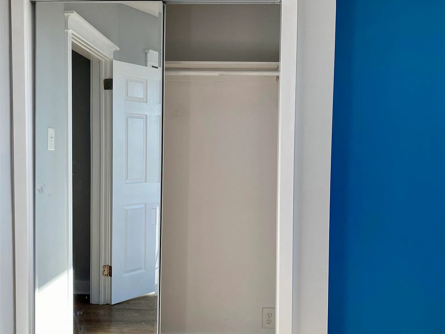 1 bed, 1.0 bath, 750 sqft, $2,000 — Photo 3
