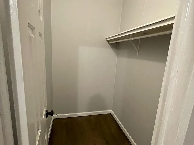 3075 Glen Wallace Dr — Photo 38