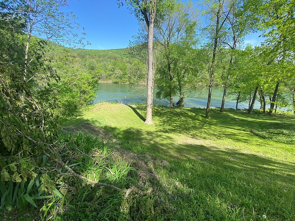 1st image of Rubys Landing Rd