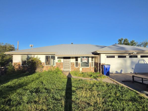 202 W Sycamore