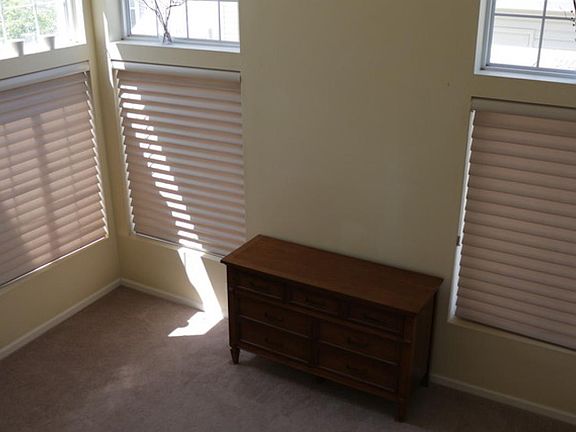 4th image of 601 Hidden Creek Ln