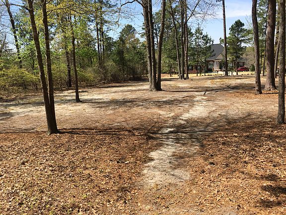 5th image of 704 W Pleasant Colony Dr