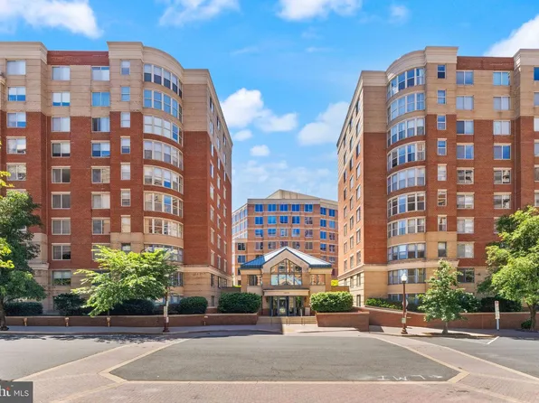 3830 9th St N APT 501W, Arlington, VA 22203