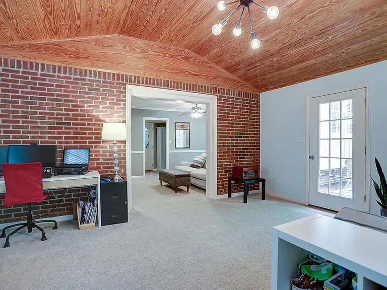 6720 Ramundo Dr — Photo 14