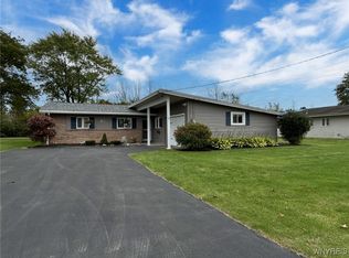 85 Steele Cir, Niagara Falls, NY 14304
