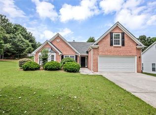 3247 Victoria Park Ln, Buford, GA 30519