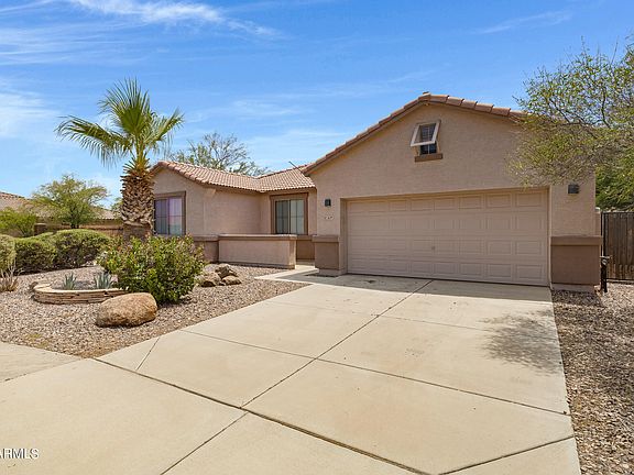 4th image of 1639 E PRICKLY PEAR Place