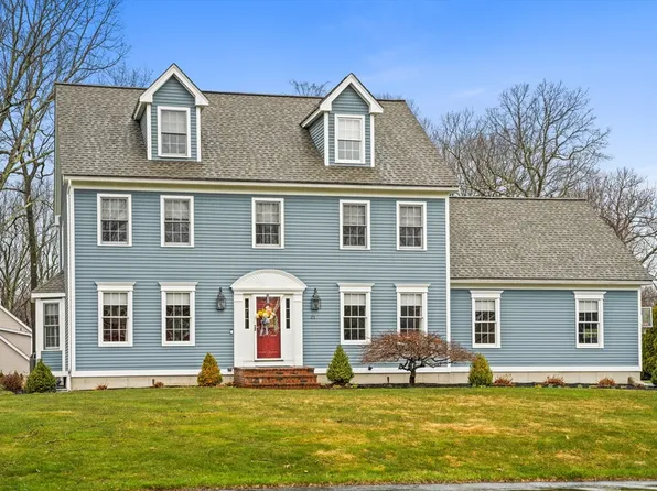 21 Round Table Rd, Shrewsbury, MA 01545