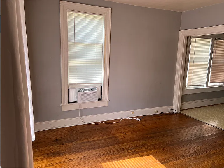 119 N Hamilton St #2 — Photo 6