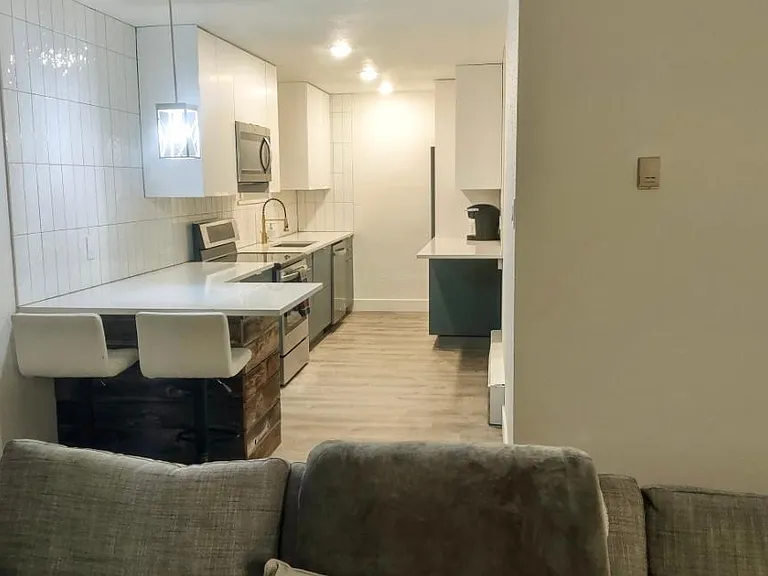 1243 N Washington St #307 — Photo 2