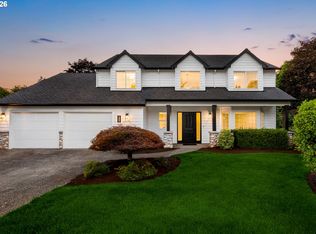 12035 SE Eisert Cir, Happy Valley, OR 97086