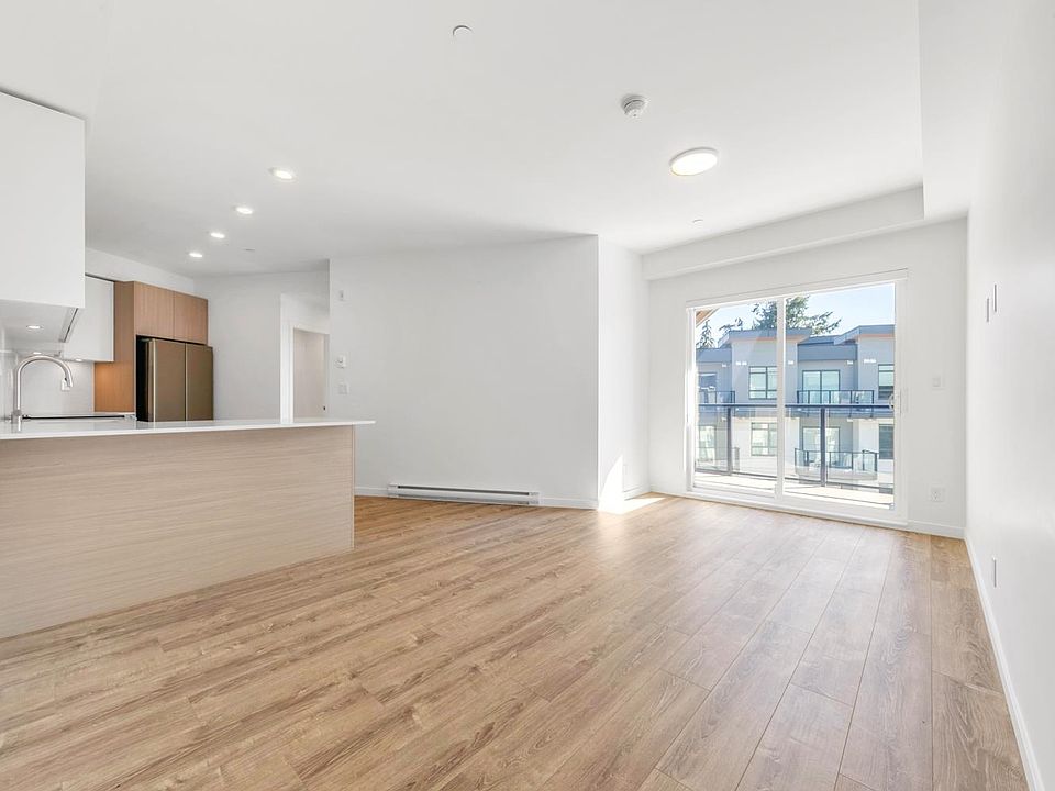 1st image of 13968 Laurel Dr #618