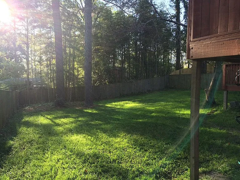 1676 Bristol Dr NE — Photo 20