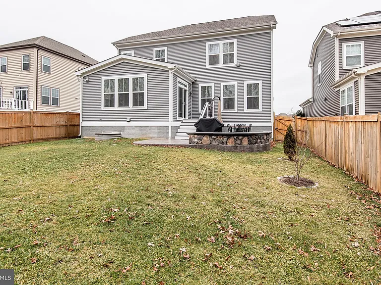 344 Pear Blossom Rd — Photo 31