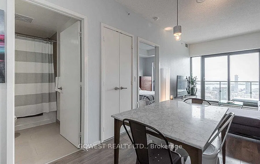 1 bed, $2,100 — Photo 4