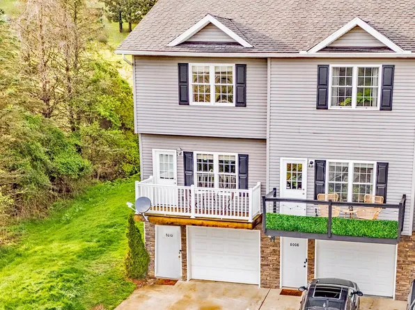 8010 Kaustin Dr, Morgantown, WV 26501