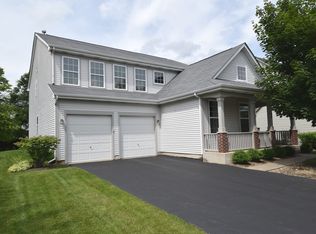 3143 Husking Peg Ln, Geneva, IL 60134