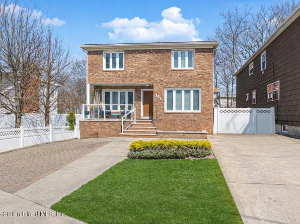 825 Willowbrook Rd, Staten Island, NY 10314