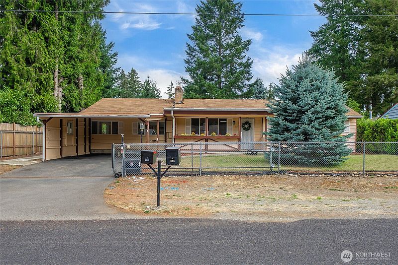 2nd image of 625 175th Street S