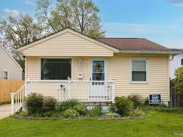 3551 Royal Ave, Berkley, MI 48072