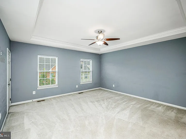 2515 Eastbourne Dr — Photo 21