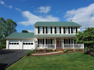 291 McIntosh Rd, Roanoke, VA 24019