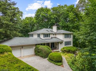 441 Hawthorne Pl, Ridgewood, NJ 07450