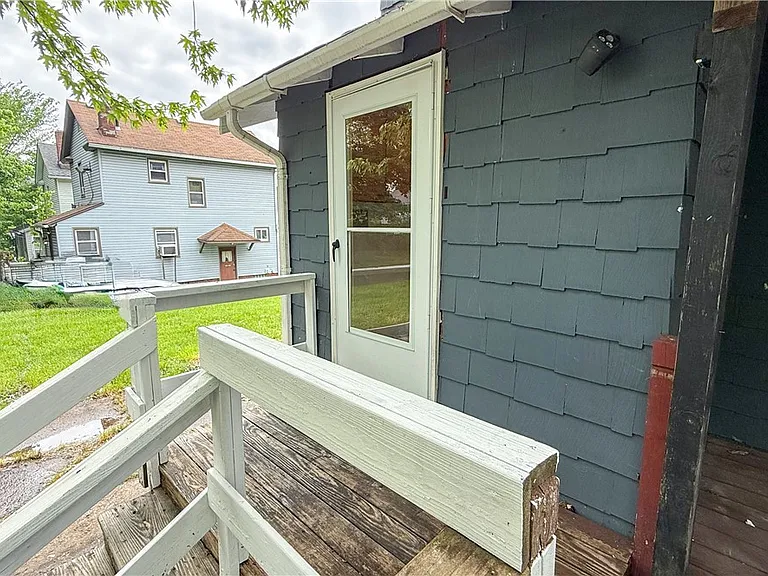 987 Boone St — Photo 40