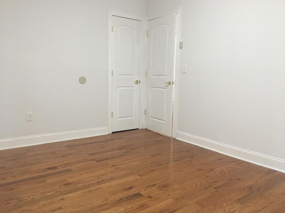 2nd image of 485 Garfield Ave APT 7Y