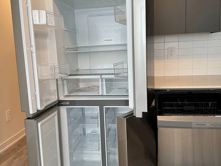 424 Lawrence Heights Way #BASEMENT — Photo 8