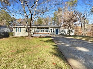 36 Acorn Trl, Bremen, GA 30110