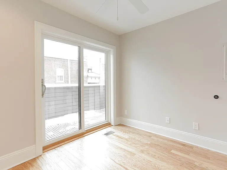 15100 Detroit Ave #8 — Photo 15