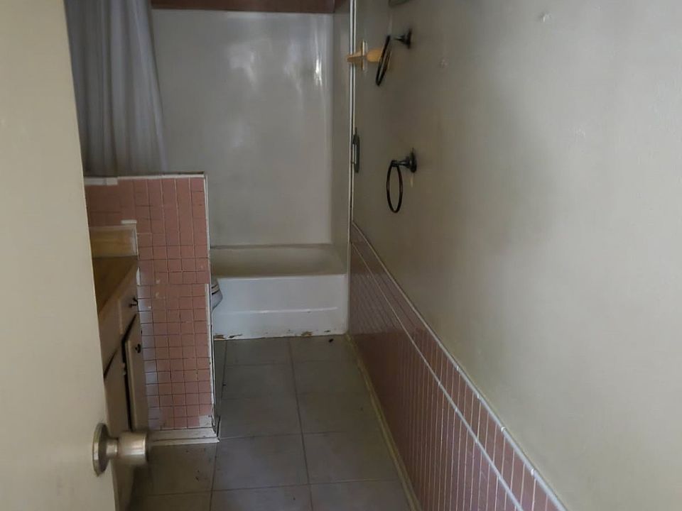 2nd image of 6409 Oak Valley Dr