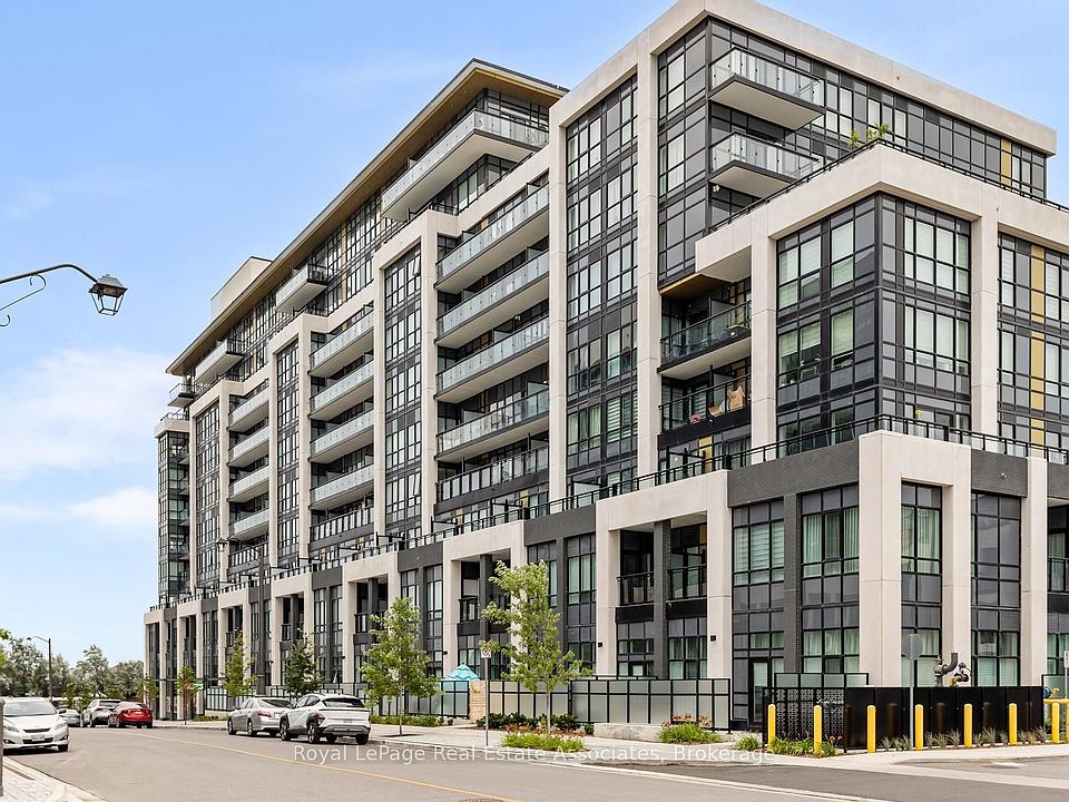 1st image of 405 Dundas St W #114