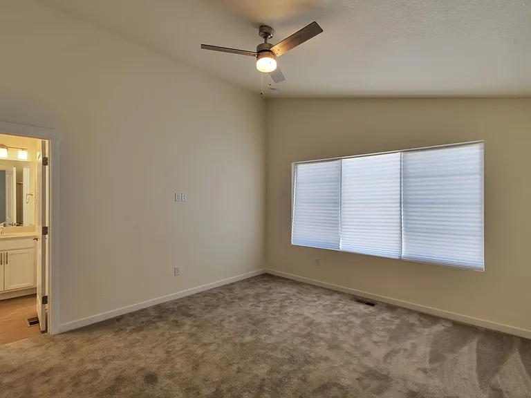 9679 Albion Ln — Photo 4