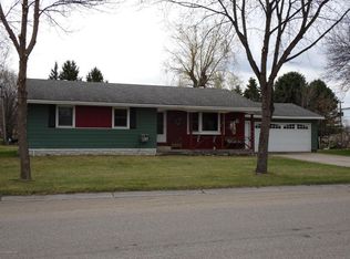 506 9th Ave SE, Barnesville, MN 56514
