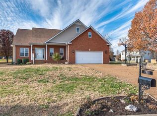 2801 Cattletrace Cir, Spring Hill, TN 37174