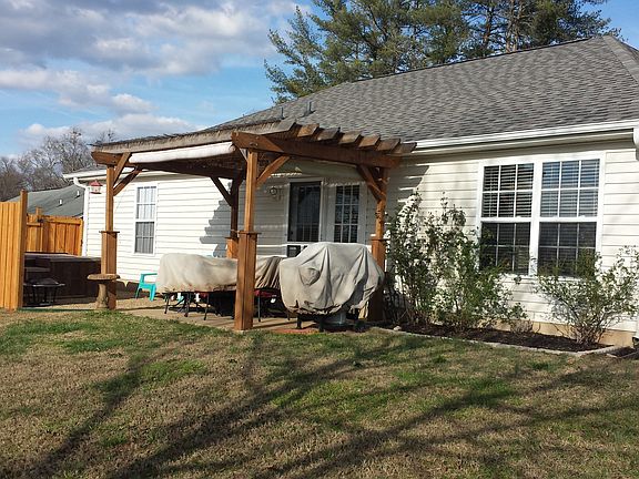 4th image of 787 Cool Creek Dr
