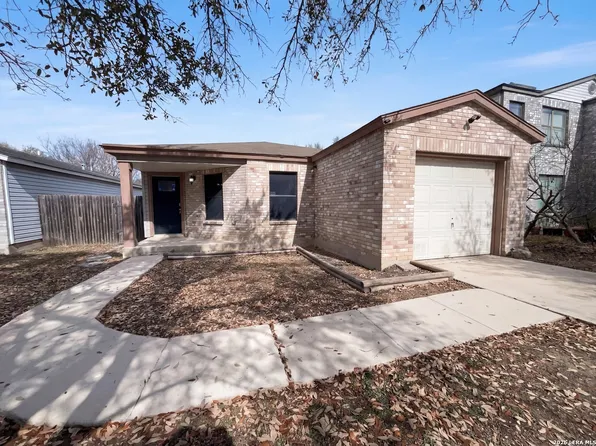 3741 Candlebluff, San Antonio, TX 78244