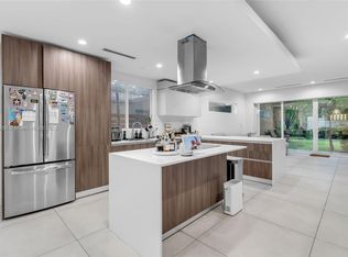 3048 SW 18th St #3048, Miami, FL 33145