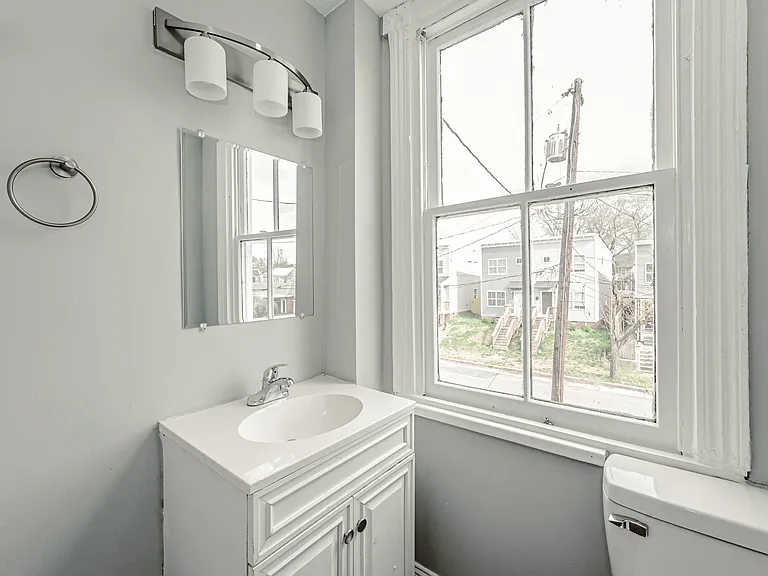 1314 N 21st St — Photo 32