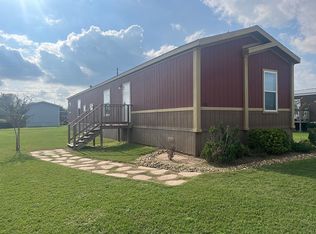 45 Deer Run Ln, Victoria, TX 77904