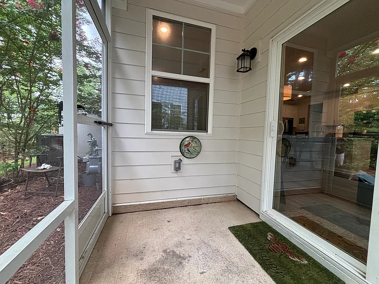 203 Gremar Dr — Photo 17