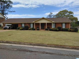 706 Lang Rd, Sylacauga, AL 35150